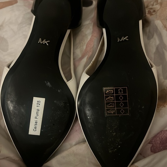 Michael Kors size 7 Cersei heels - Picture 2 of 3